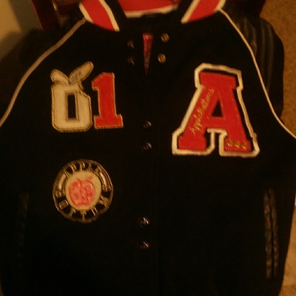 Apple bottom jacket - Picture 1 of 2